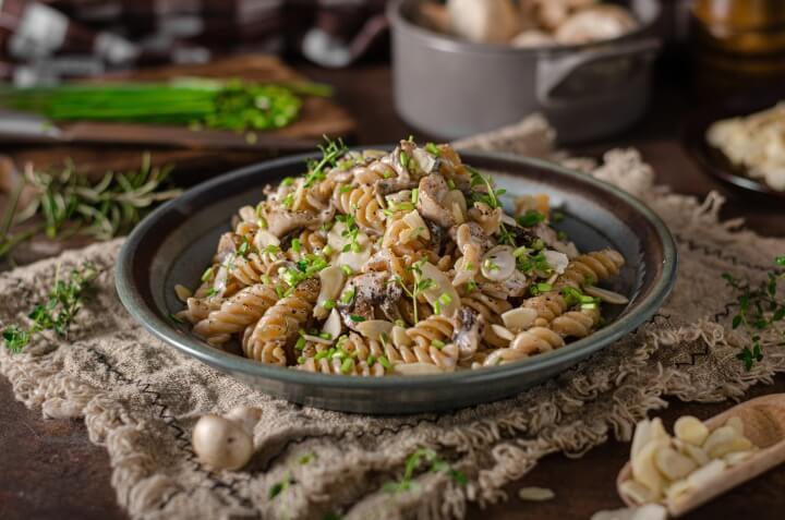 vigan mushroom cream pasta